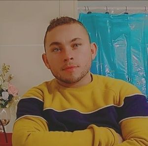 Meet your Posher, Josue